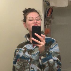 Meet your Posher, Joanna